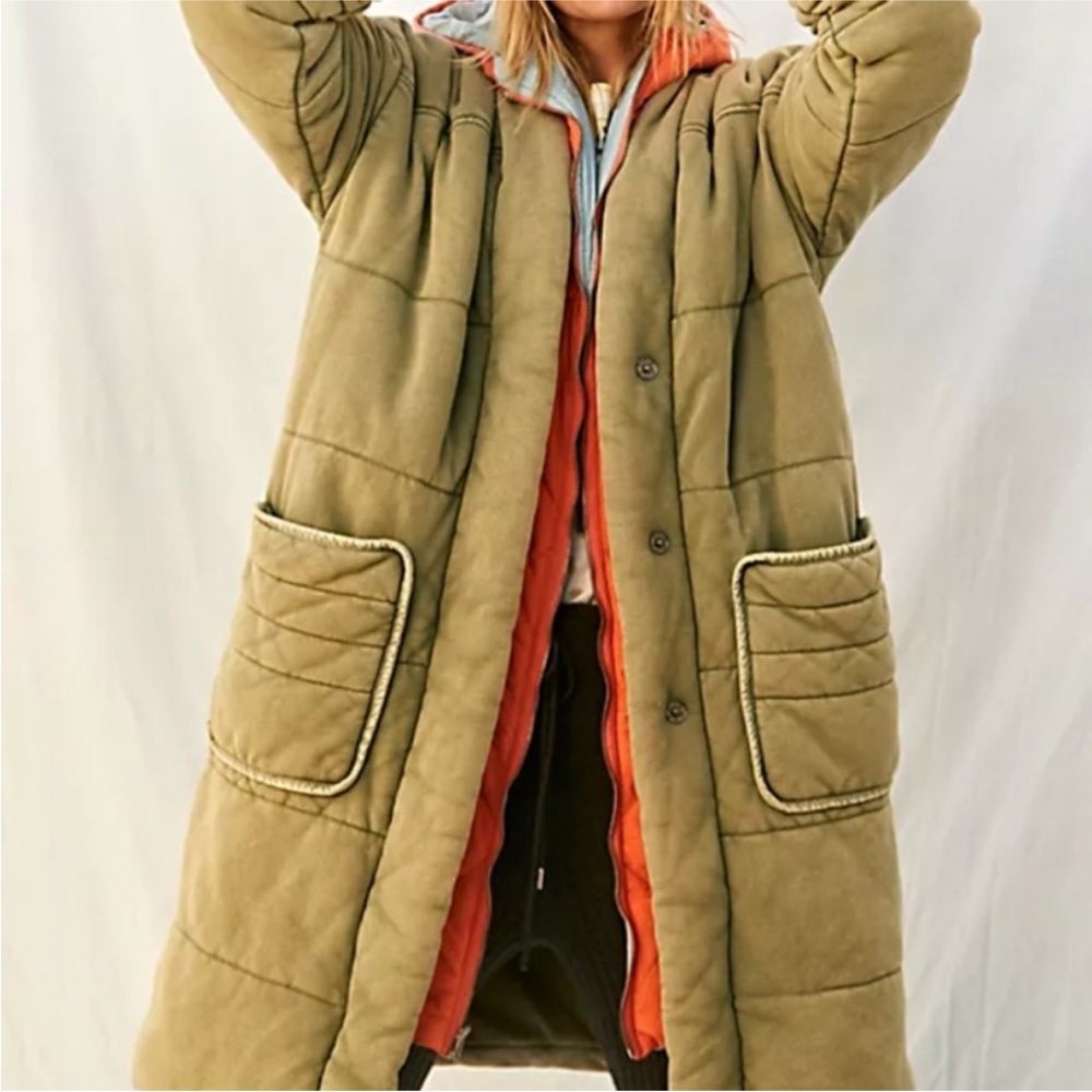 ISO Free People duvet coat size small or XS!